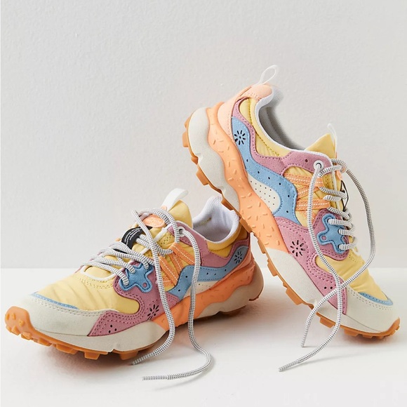 NWT Flower Mountain Novo Sneakers - Picture 2 of 14